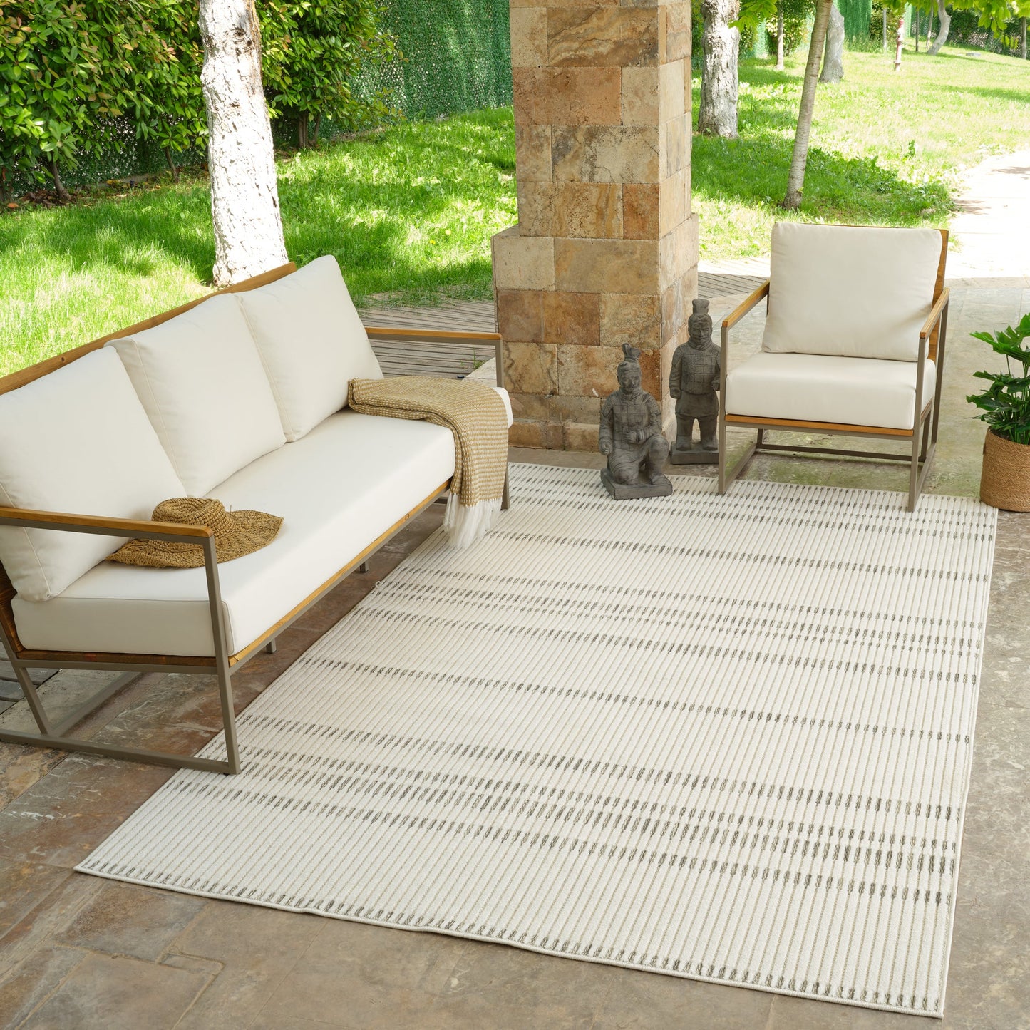 Maise Abstract Modern Cream Rug