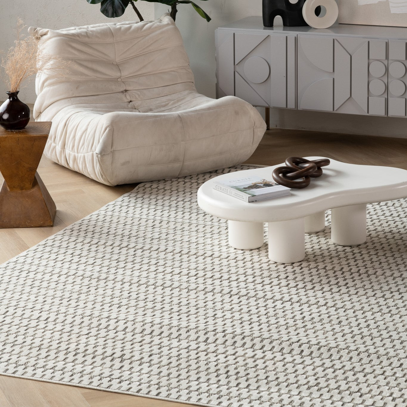 Maise Abstract Modern Cream Rug