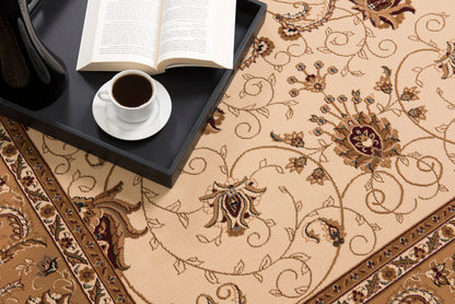 Tapis persan traditionnel beige majestueux