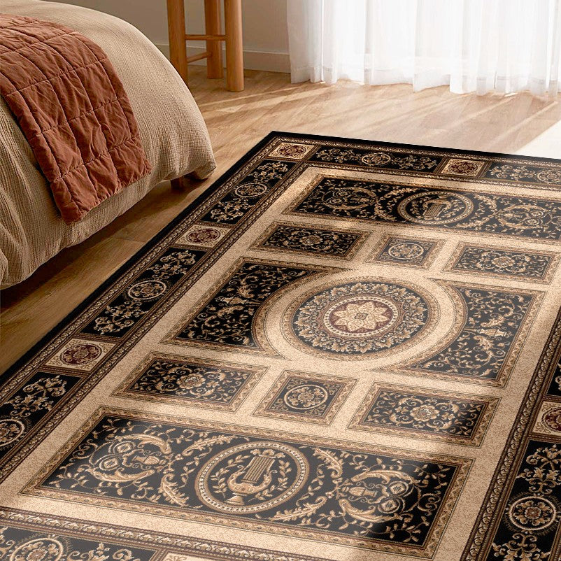 Tapis noir traditionnel marocain majestueux