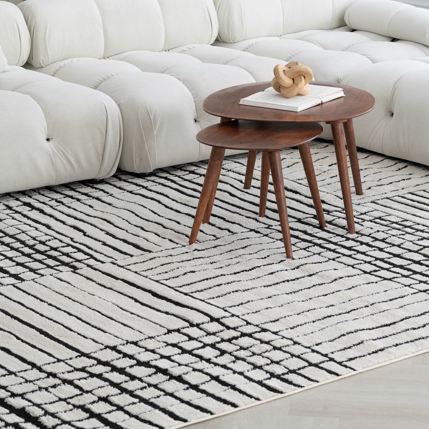 Domus Abstract Modern Cream Black Rug