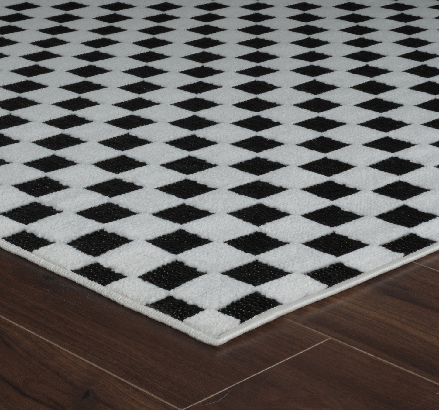 Maise Checkered Modern Black Rug