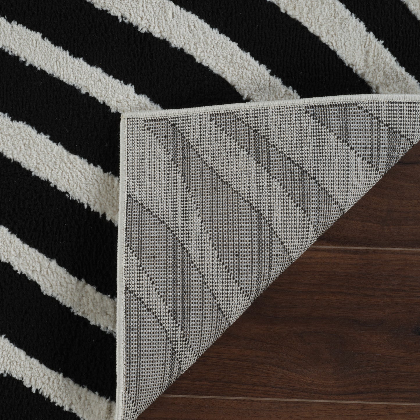 Tapis moderne Domus Zebra Print noir et blanc